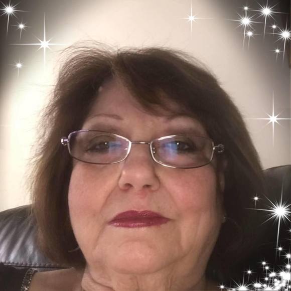 Meet your Posher, Sue - Picture 1 of 1